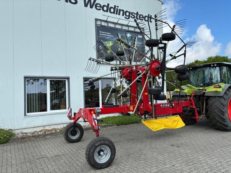 Fella TS 880