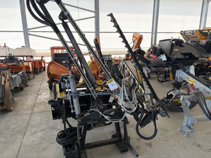 Heckenschere 1800mm mit WM & Stapleraufnahme