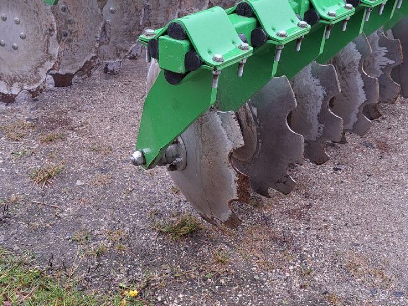 Bomet U223/5