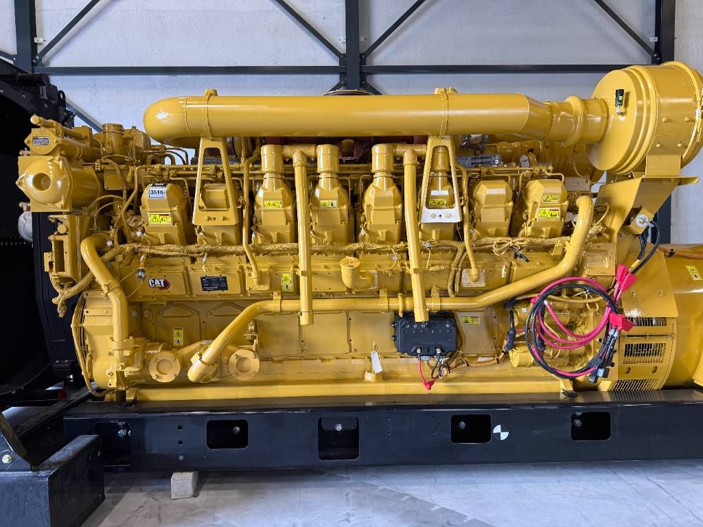 CAT 3516B - 2.250 kVA Generator - DPX-18106