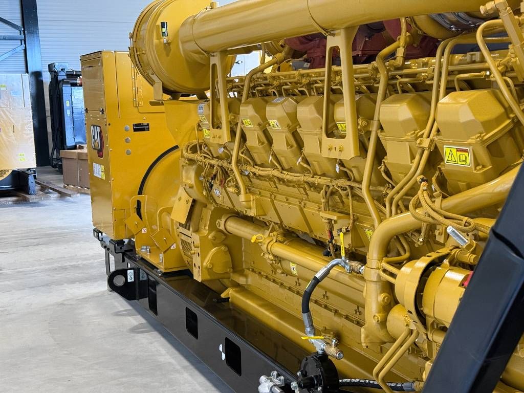 CAT 3516B - 2.250 kVA Generator - DPX-18106