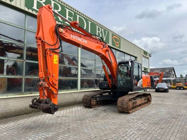 Hitachi ZX 210 LC-5B