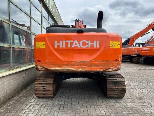 Hitachi ZX 210 LC-5B