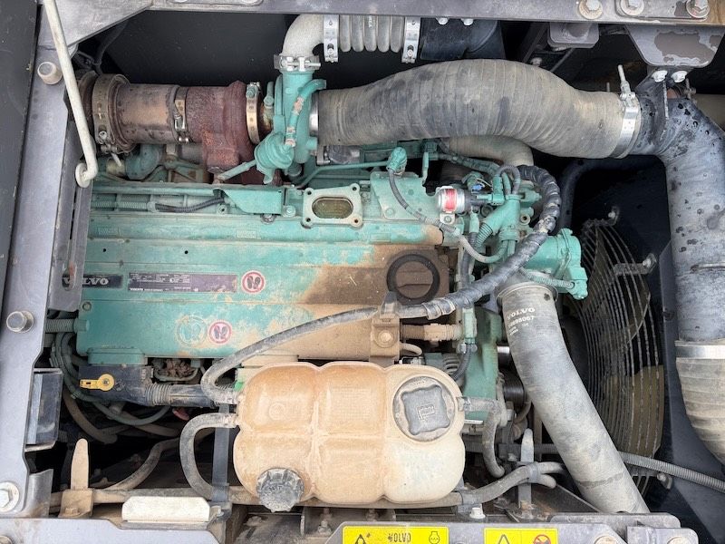 Volvo ECR 235 E