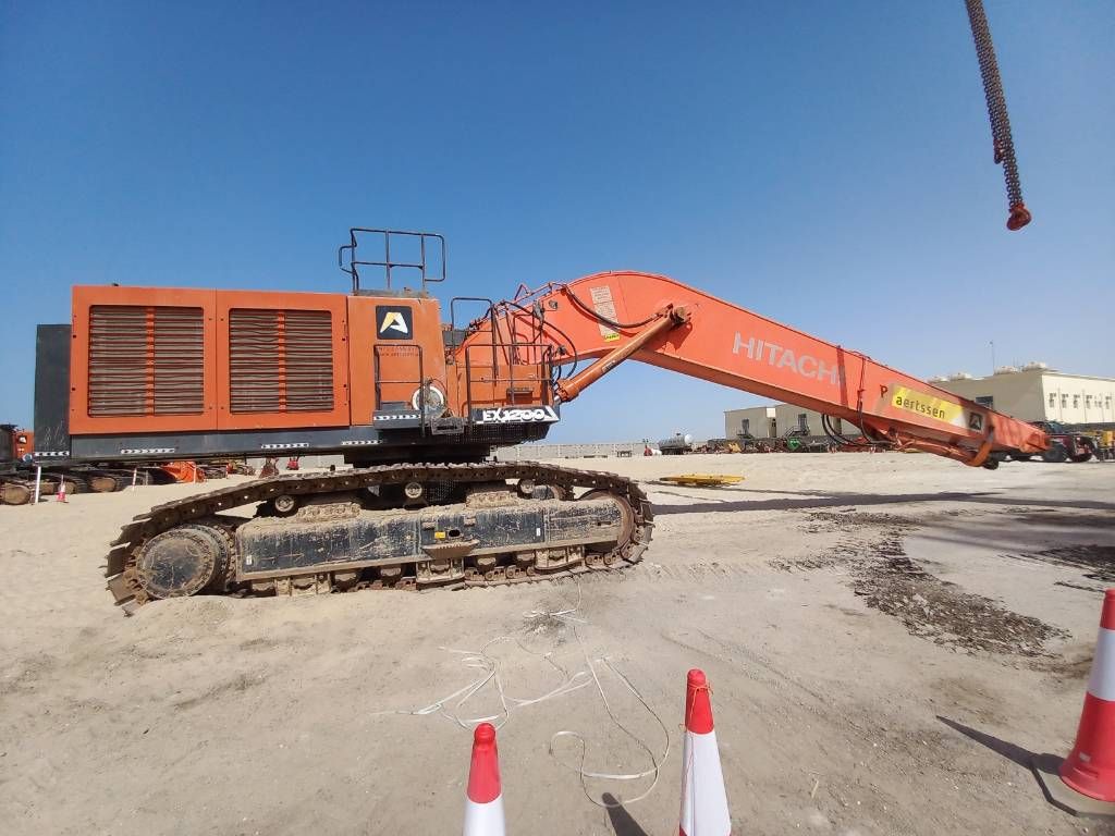 Hitachi EX1200-7 Longreach 28m (Saudi Arabia)