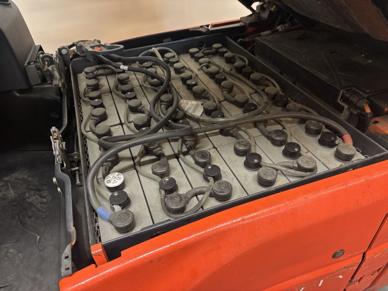 Linde E16-01-386