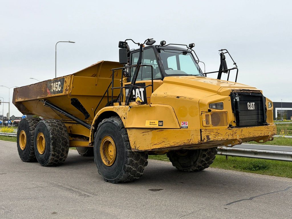 Caterpillar 745C