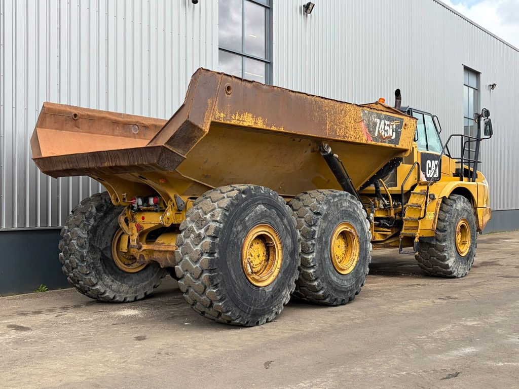 Caterpillar 745C