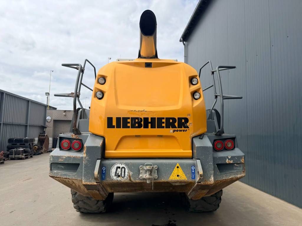 Liebherr L550 Xpower