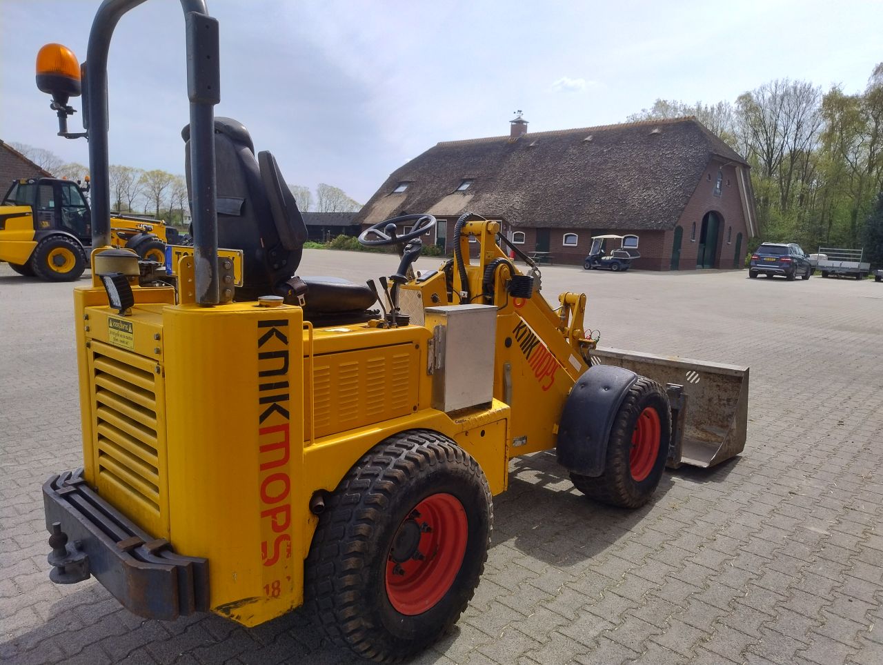 Knikmops 180 goede staat