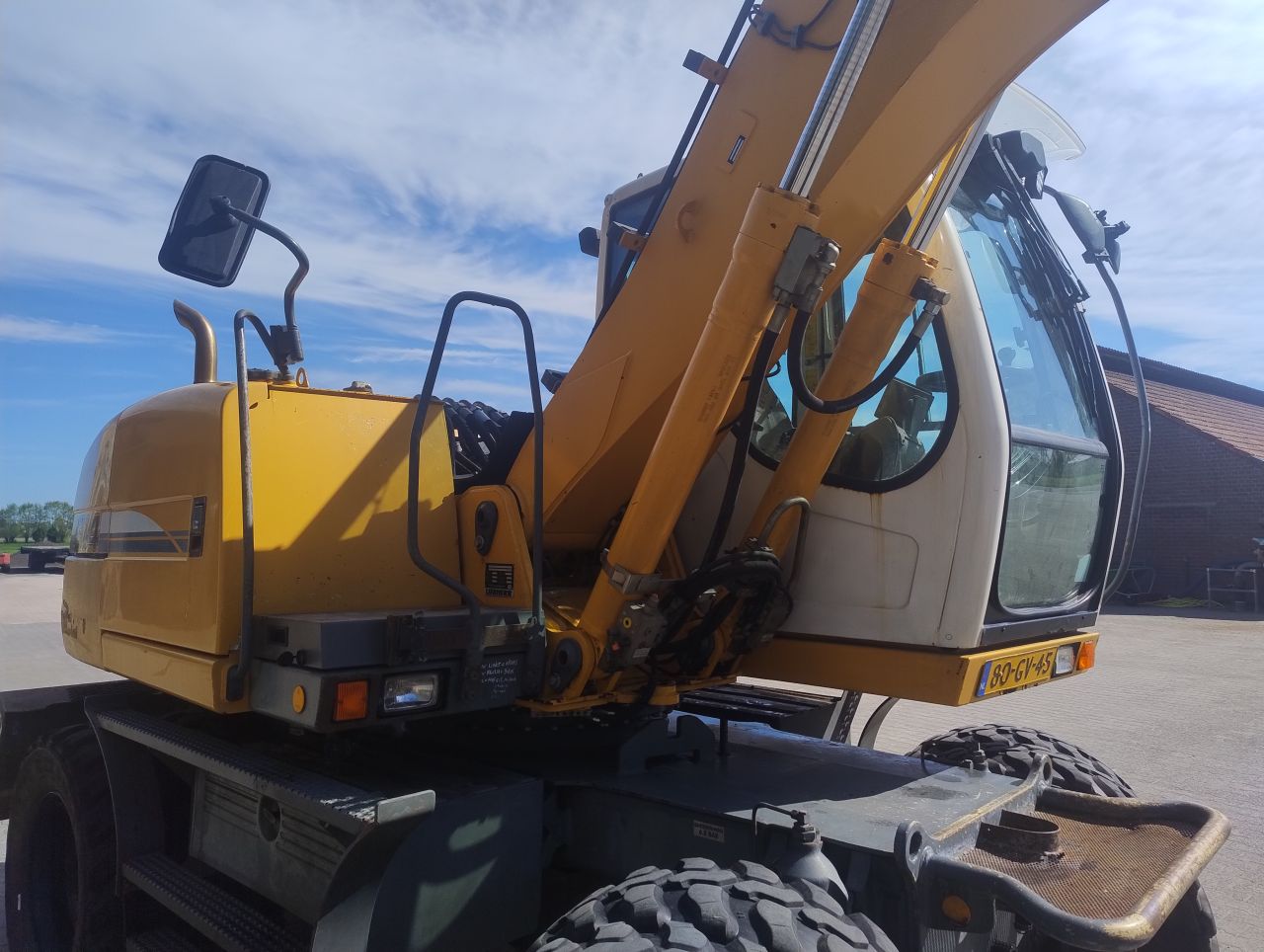 Liebherr A314 litronic
