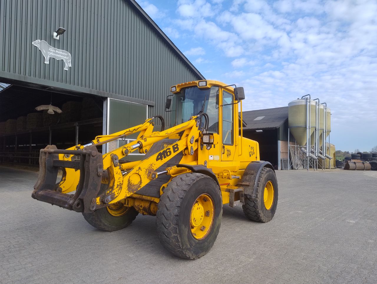 JCB 416