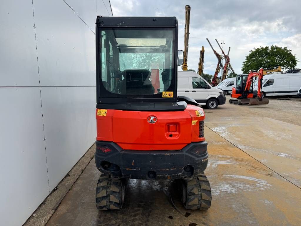 Kubota KX027-4 - Hammer Lines / Quick Coupler