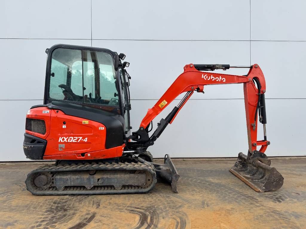 Kubota KX027-4 - Hammer Lines / Quick Coupler