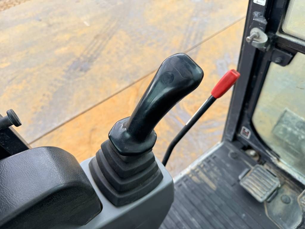 Kubota KX027-4 - Hammer Lines / Quick Coupler