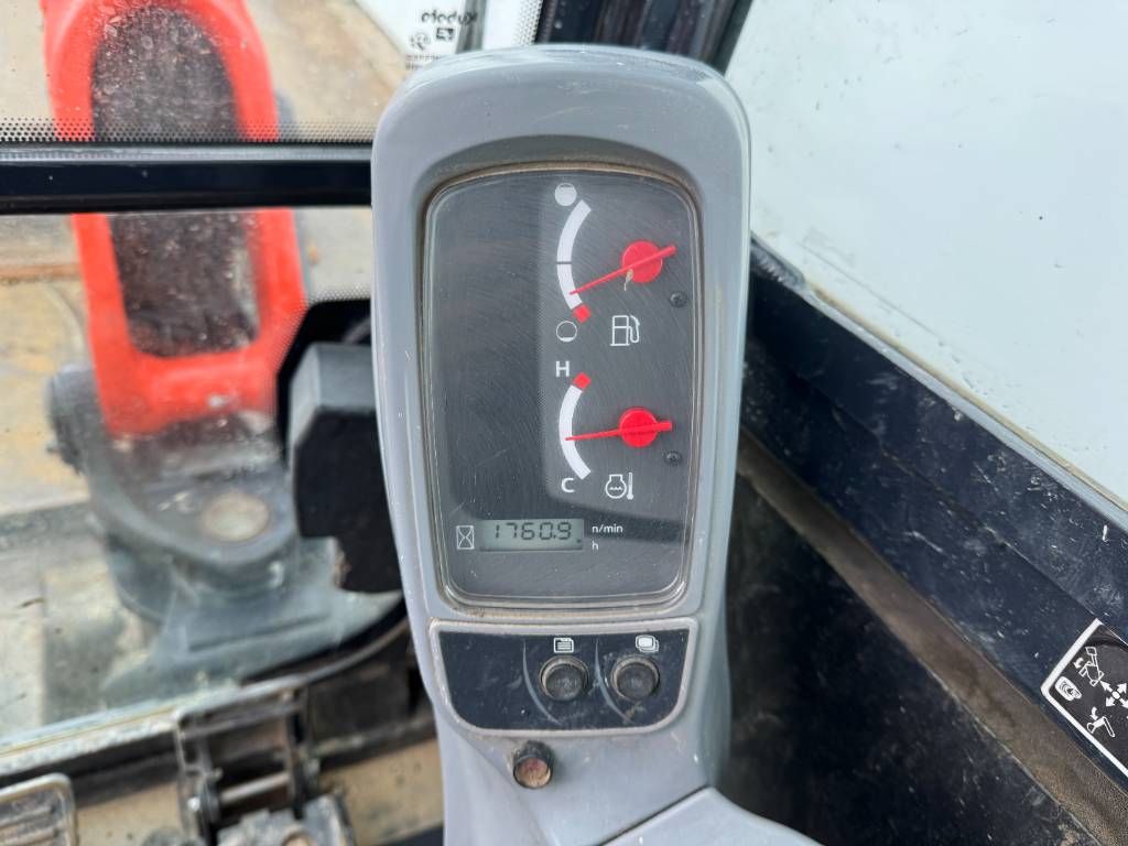Kubota KX027-4 - Hammer Lines / Quick Coupler