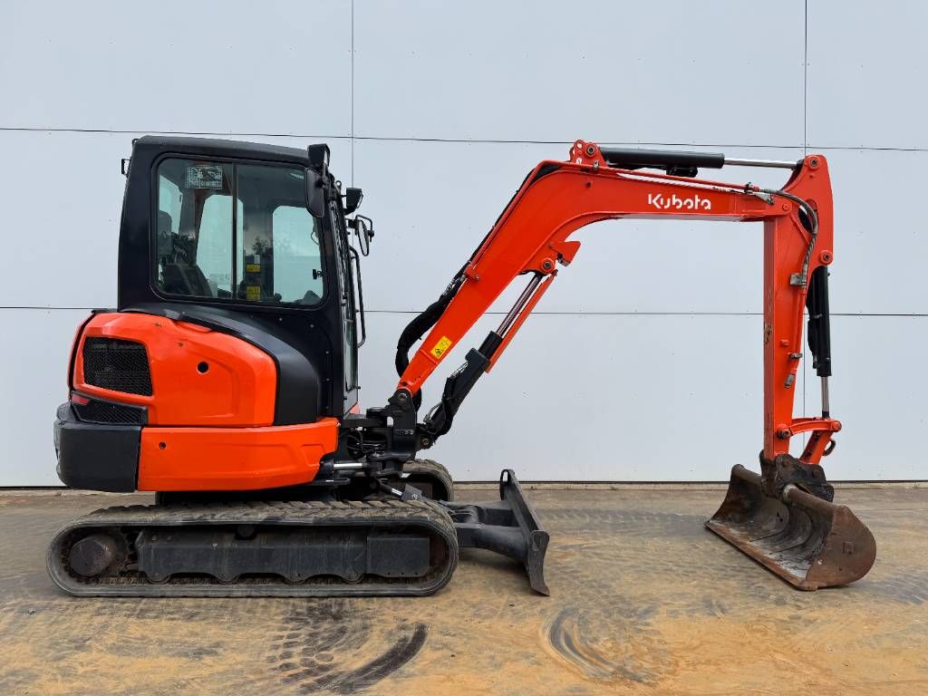 Kubota KX037-4 - Hammer Lines / Quick Coupler