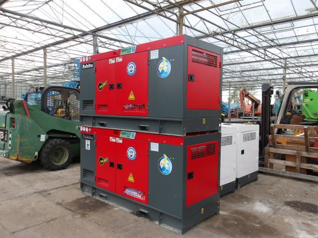 3x noodstroom aggregraat / generator