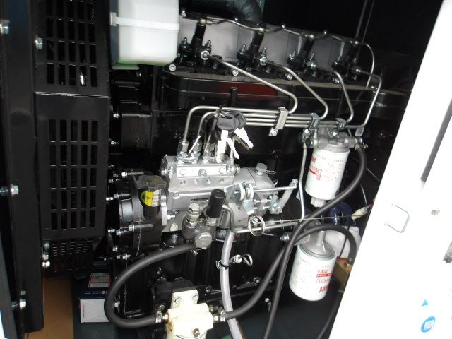 3x noodstroom aggregraat / generator