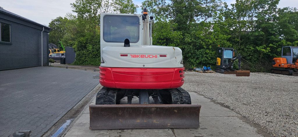 Takeuchi TB285