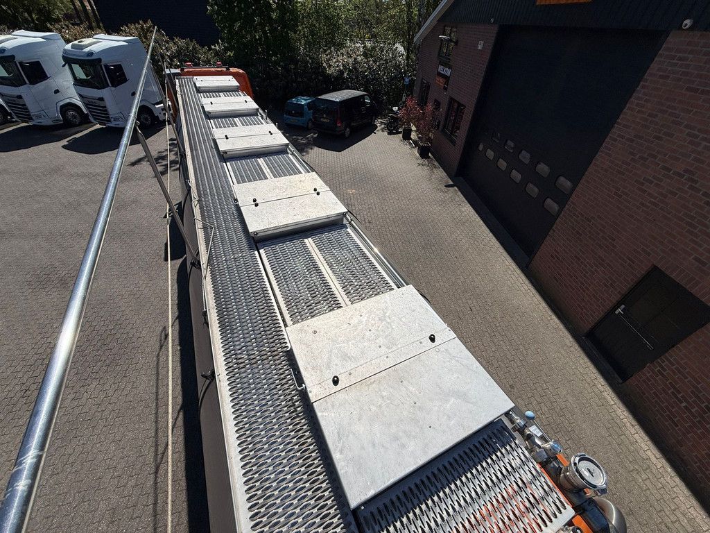 Hobur O-3-43 T SPECIAL HOBUR 36m3 ADR Borger pomp 2x stuuras RVS geisoleerd