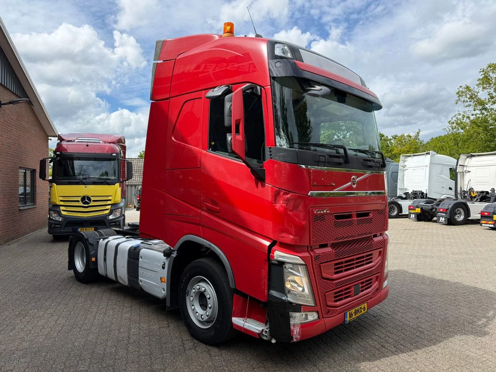Volvo FH 460 Globetrotter 2x tank NL Truck APK/TUV 01-2027