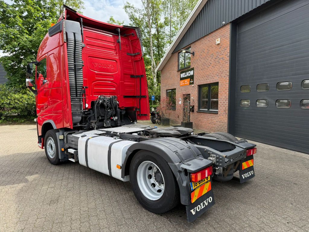 Volvo FH 460 Globetrotter 2x tank NL Truck APK/TUV 01-2027