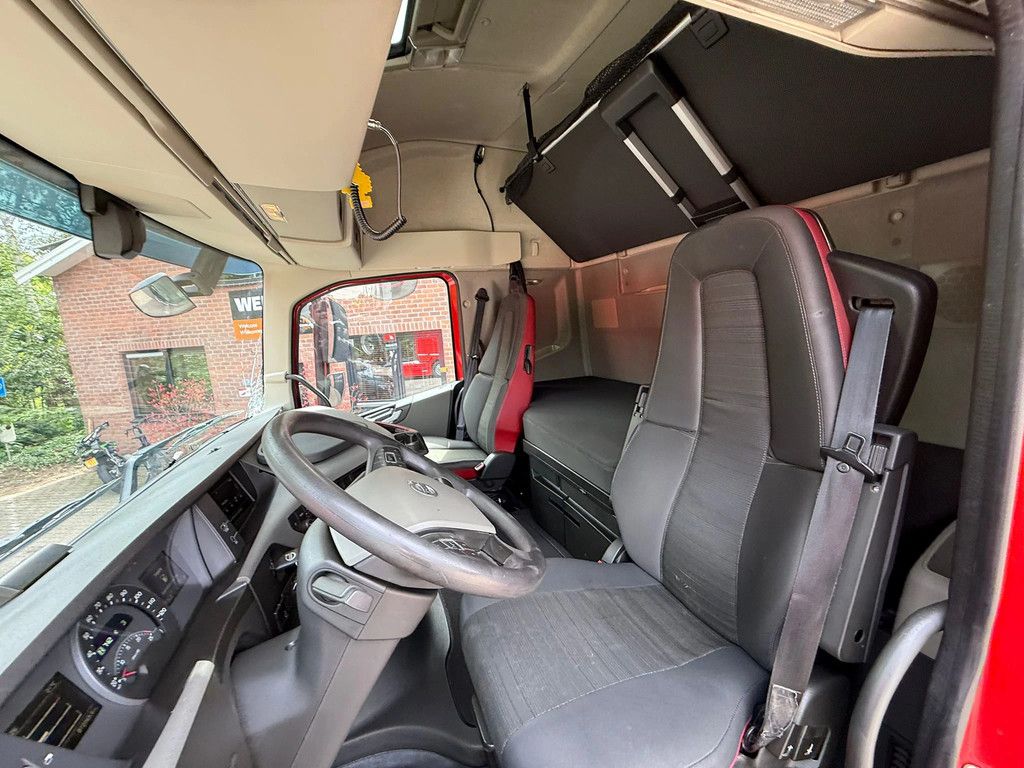 Volvo FH 460 Globetrotter 2x tank NL Truck APK/TUV 01-2027