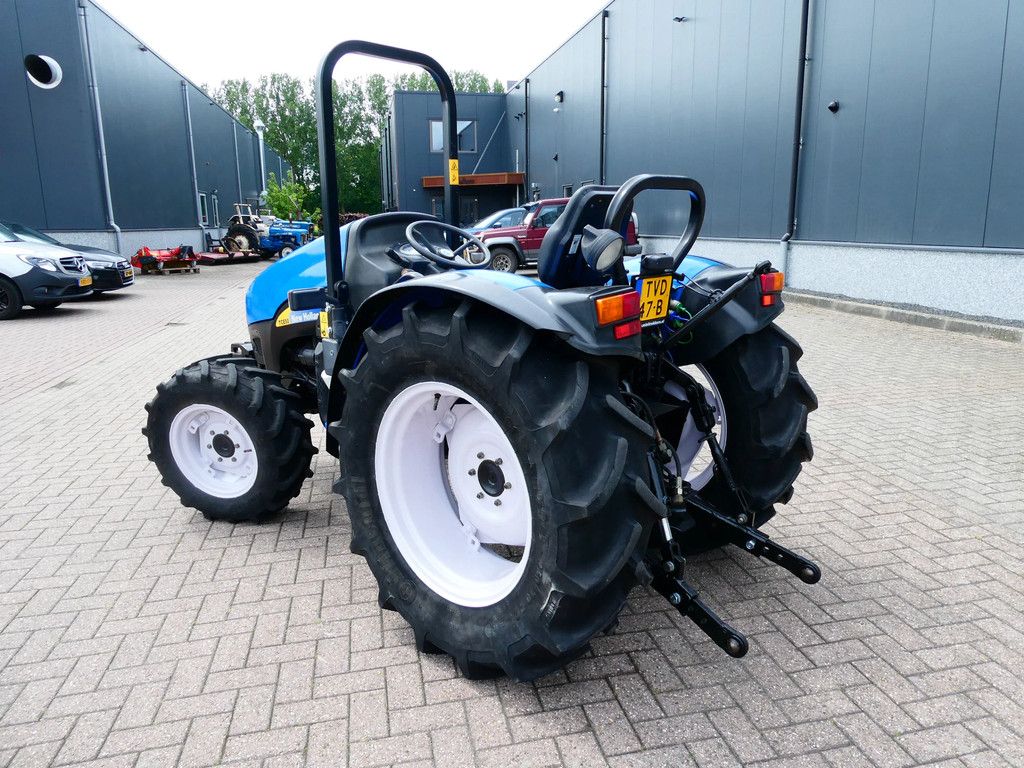 New Holland TCE50 4wd / 03113 Draaiuren / Brede Akkerbanden