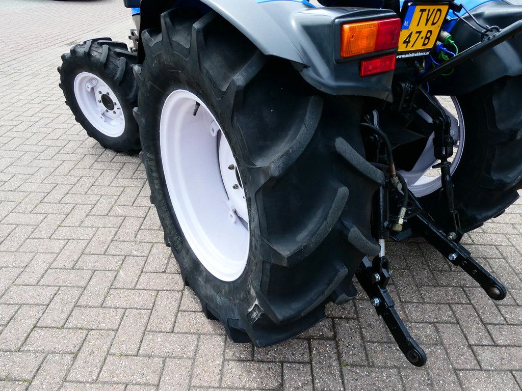 New Holland TCE50 4wd / 03113 Draaiuren / Brede Akkerbanden