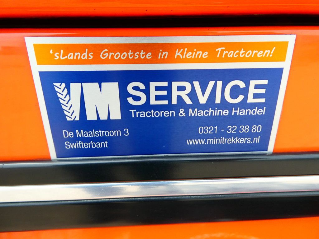Hinomoto E2004 4wd / 0852 Draaiuren / Miditrekker
