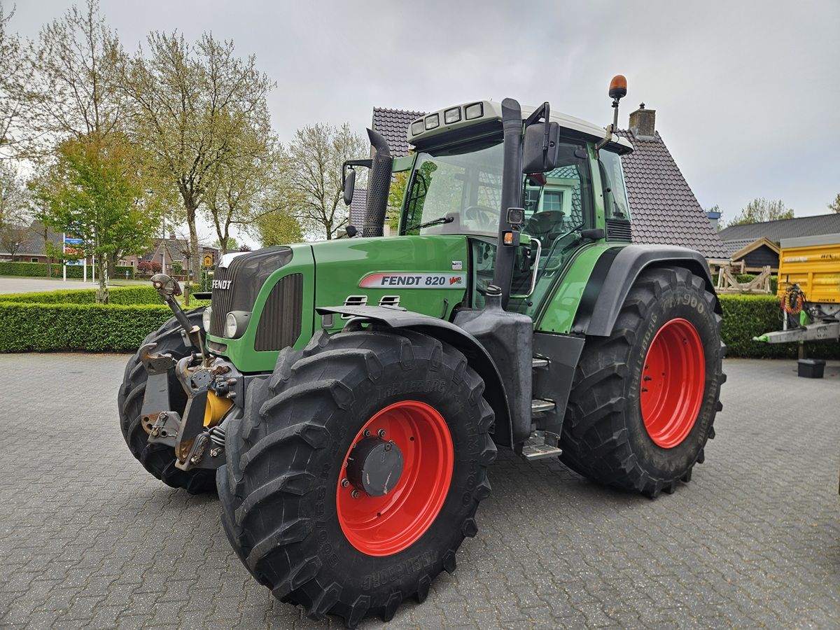 Fendt 820
