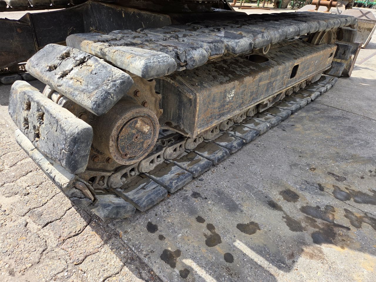 Komatsu PC80MR-3