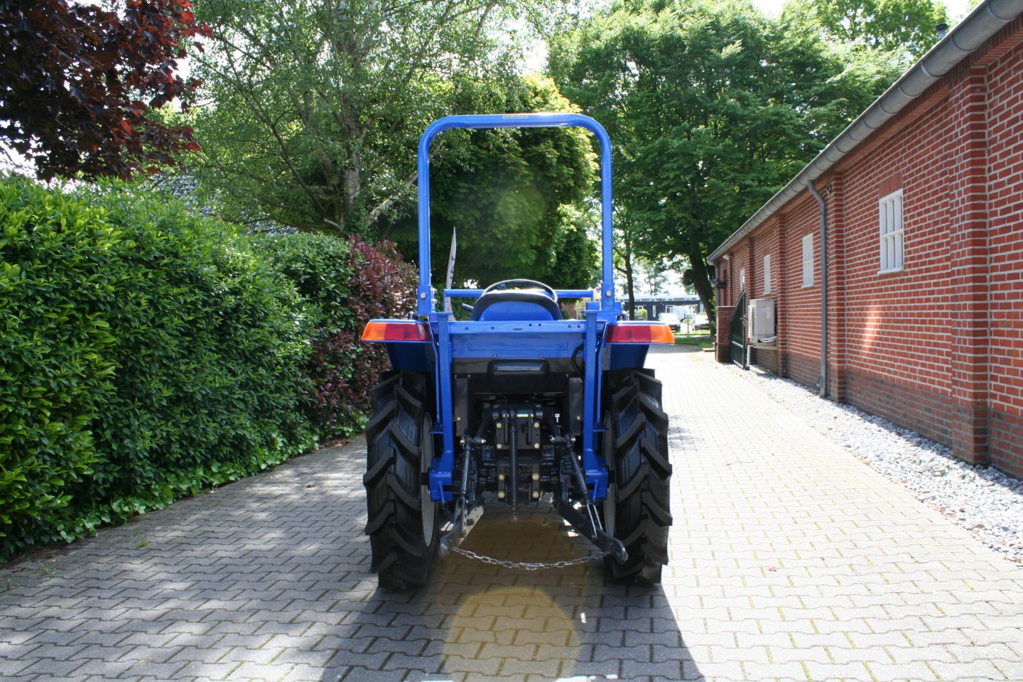Iseki Geas 21 with front loader from €95,00 per month