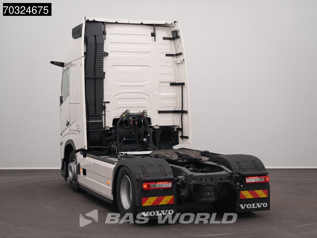 Volvo FH Aero 500 4X2 ONLY 6000KM! Globetrotter XL 2 tanks Mirrorcams ACC LED