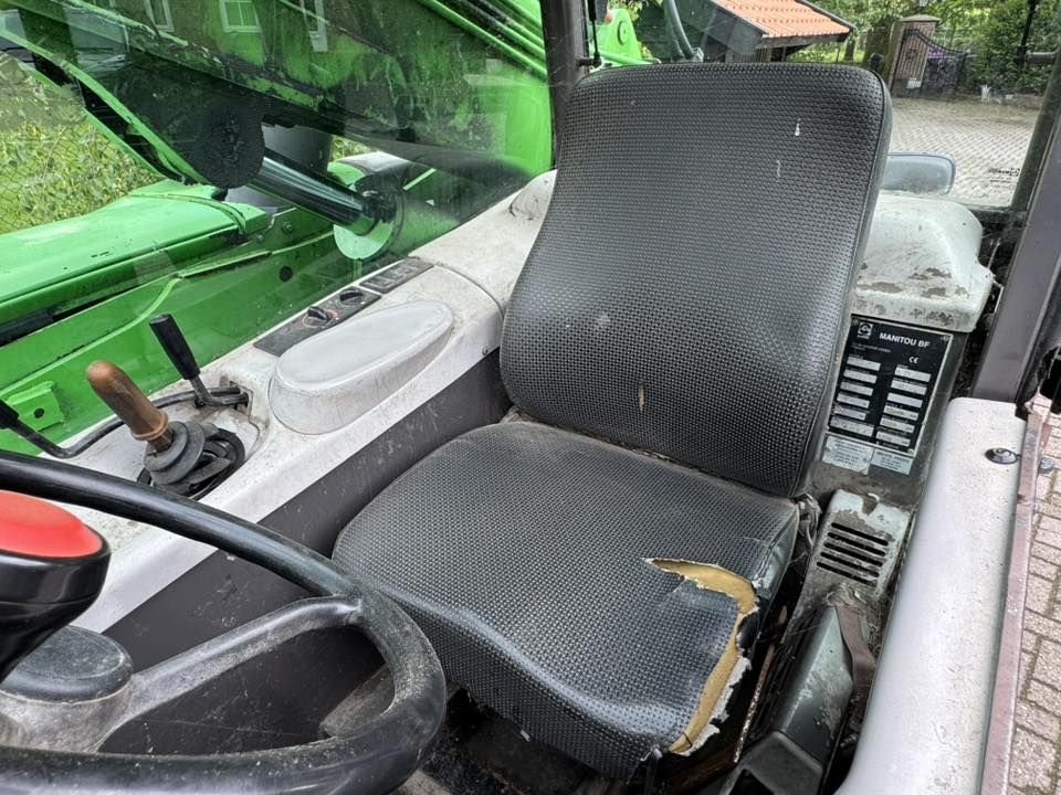 Manitou MT932 Verreiker lader