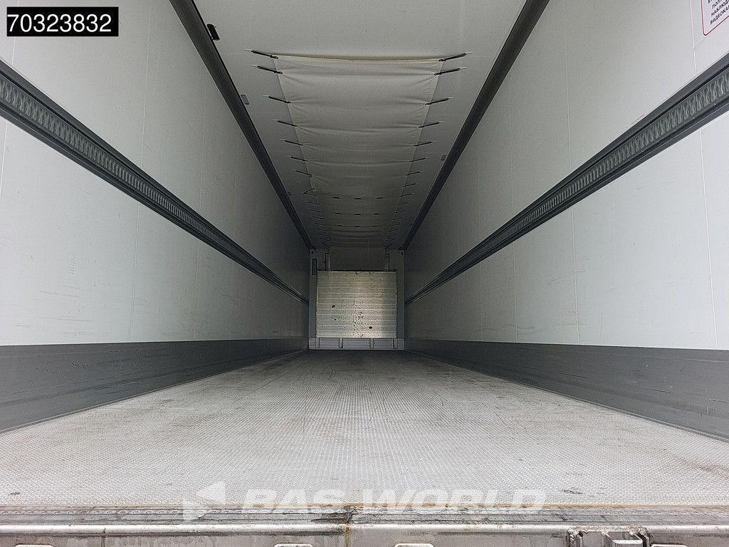 Schmitz SCB*S3 3 axles FRC Blumenbreit Pallettenkasten