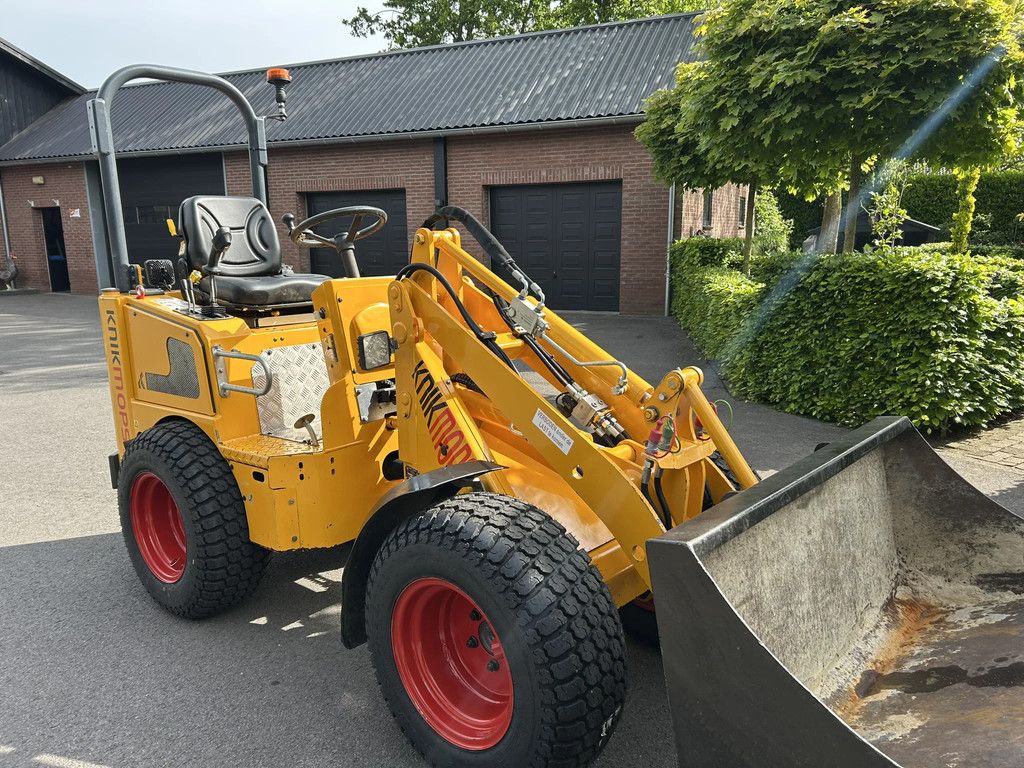 Knikmops 130