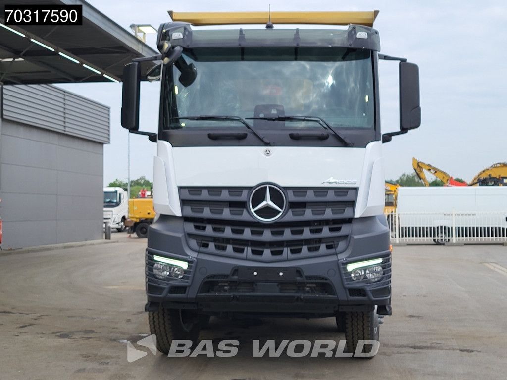 Mercedes Arocs 4851 8X4 NEW!! 26m3 Tipper Full Steel Big-Axle Euro 6