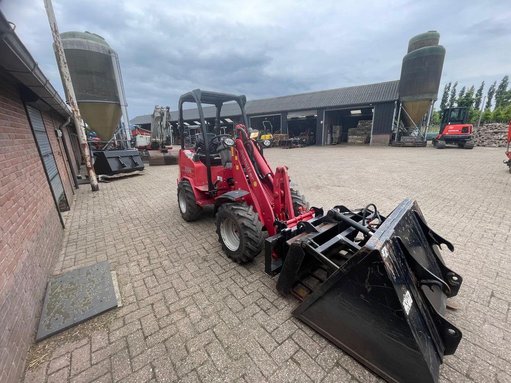 Schäffer 2336 Shovel Loader
