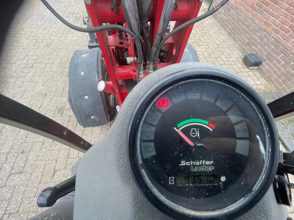 Schäffer 2336 Shovel Loader