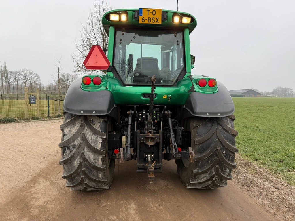 Tractor Valtra C110 Diesel 2005 met Voorlader
