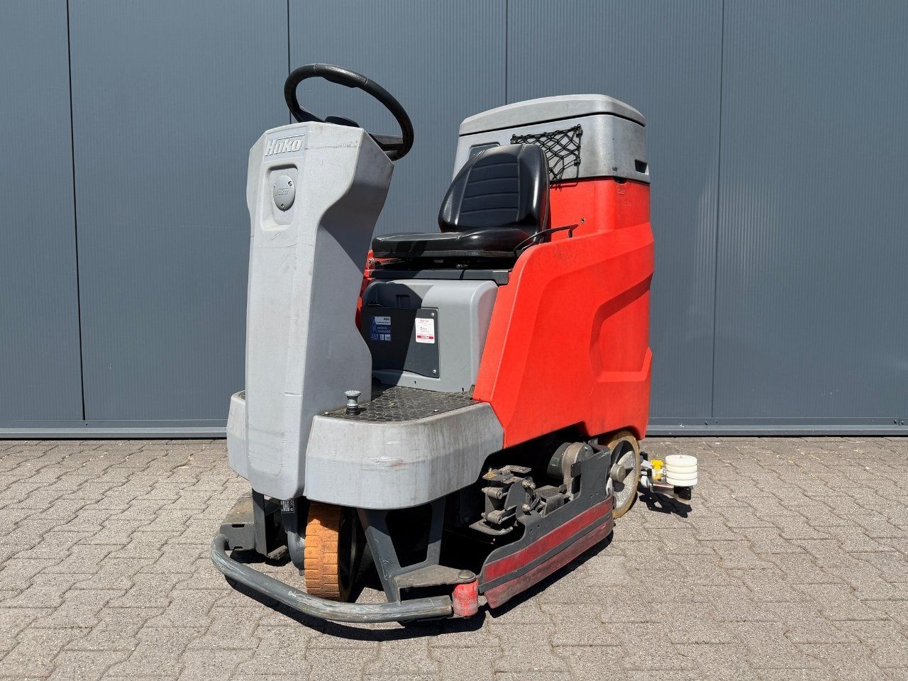 Hako Scrubmaster B120 R