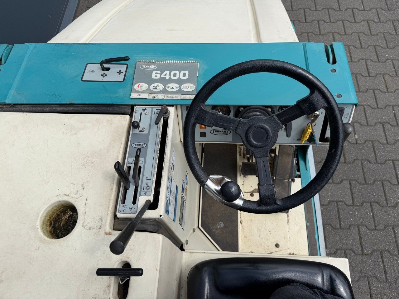 Tennant 6400
