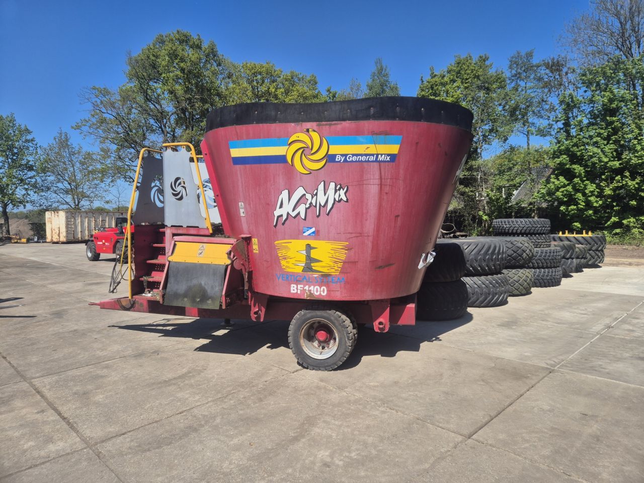 AGRIMIX BF1100 voermengwagen 11 m3