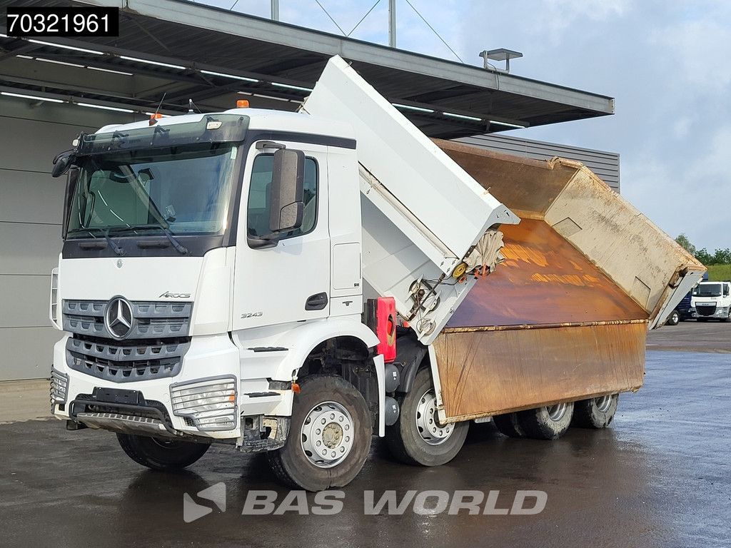 Mercedes Arocs 3243 8X4 11m3 2-way tipper steelsuspension Big-Axle Automatic Euro 6
