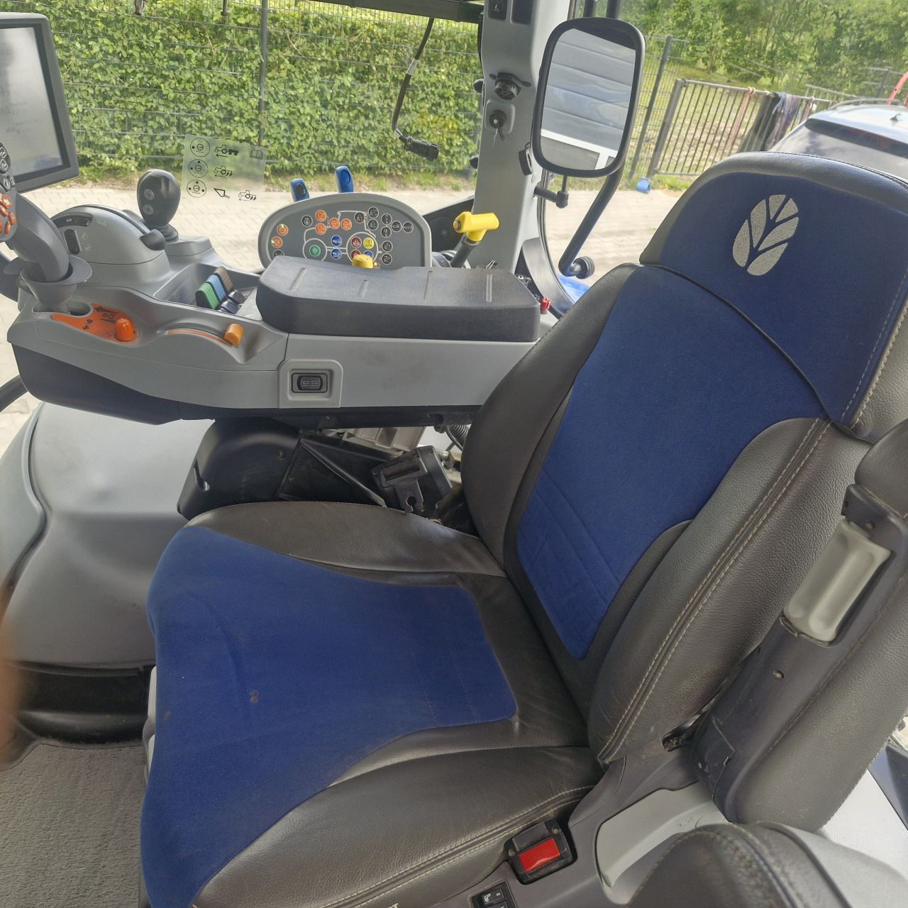 New holland T5.130 Autocommand