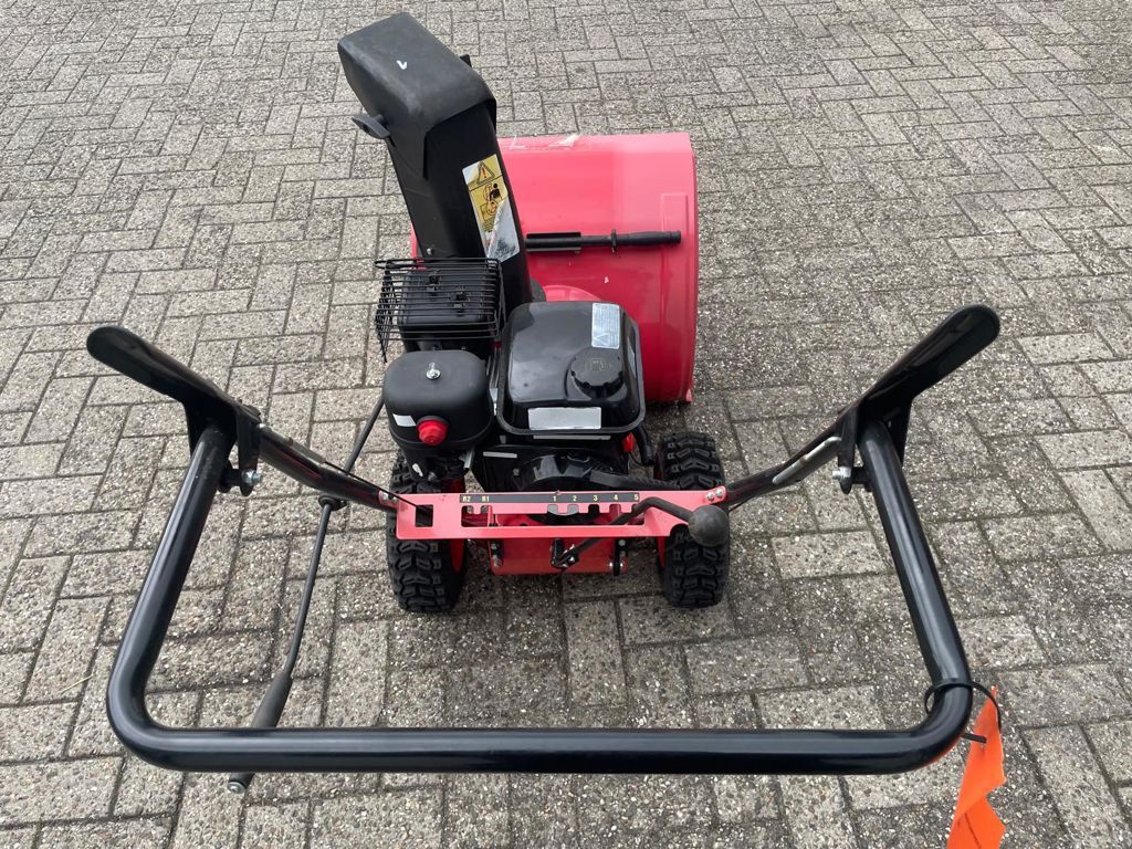 Hecht 9551