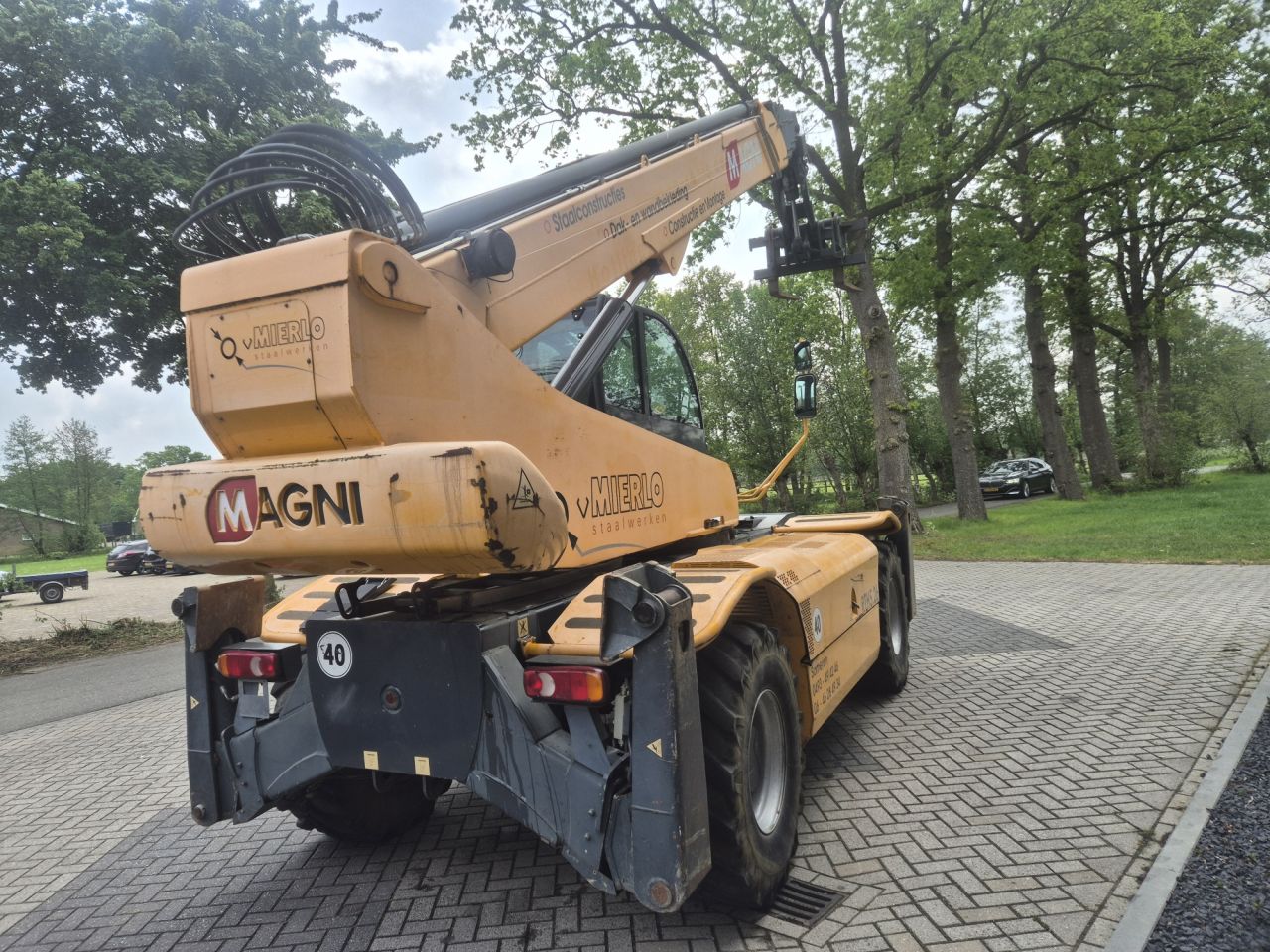 Gebruikte MAGNI RTH 5.26 roterende verreiker met hefhoogte 26 m