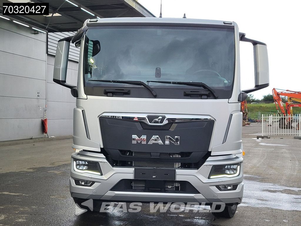 MAN TGM 18.250 4X2 18 tons chassis 5775mm Radstand Automatic ACC Euro 6